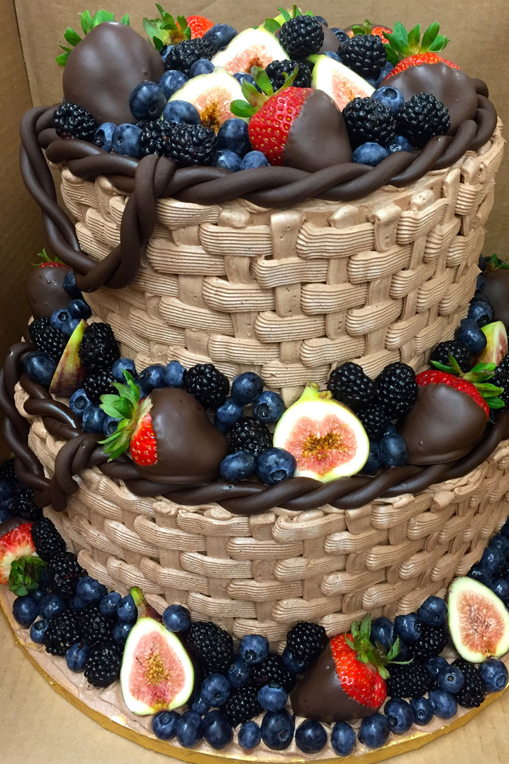 Chocolate Basketweave wedding cake with Fruit