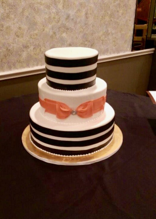 Wedding cake with Coral Bow with Navy Stripes