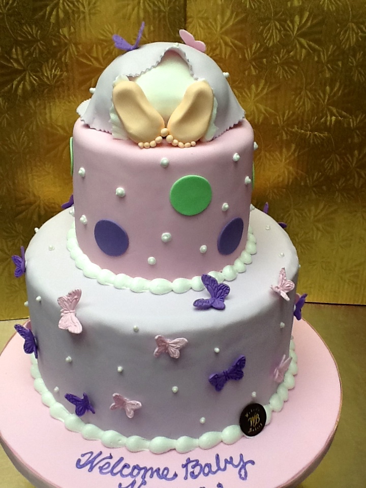 baby shower cake with Butterflies and Pearls