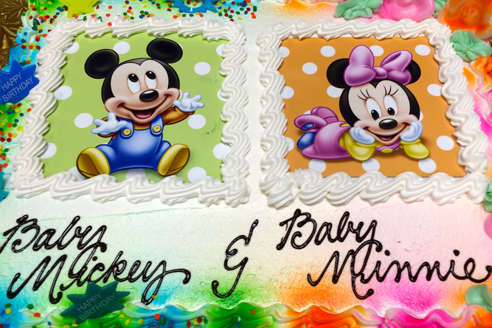 Baby Mickey and Minnie mouse cake