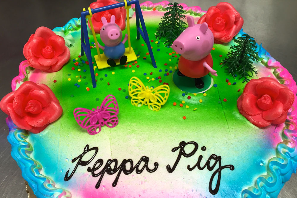 Peppa Pig birthday cake