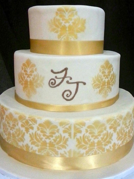 Wedding cake with Gold Damask Lace Stencil